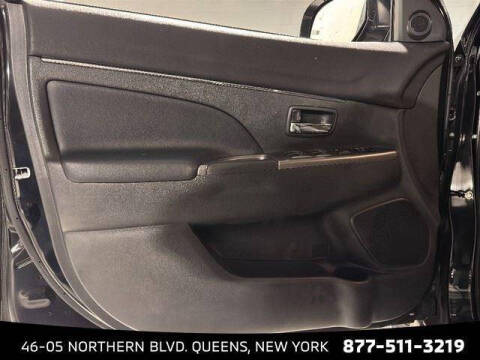 2024 Mitsubishi Outlander Sport SE