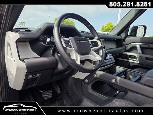 2024 Land Rover Defender 110 P400 X-Dynamic SE