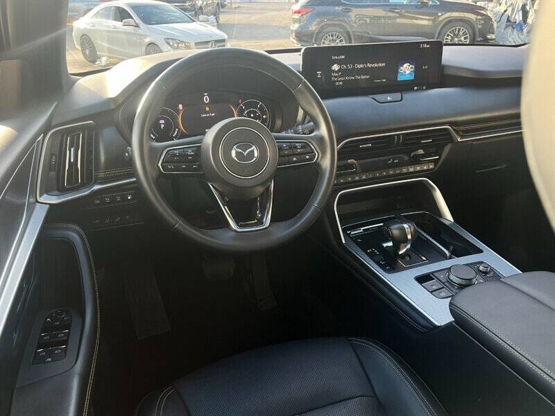 2025 Mazda CX-70 Plug-in Hybrid Premium Plus