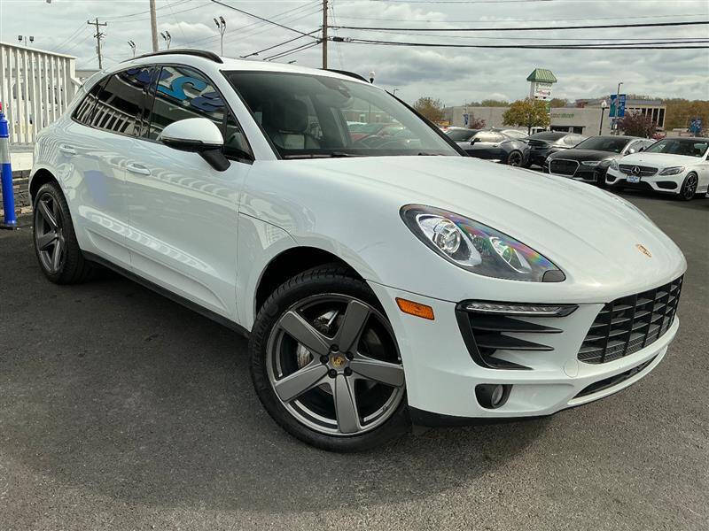 2018 Porsche Macan S