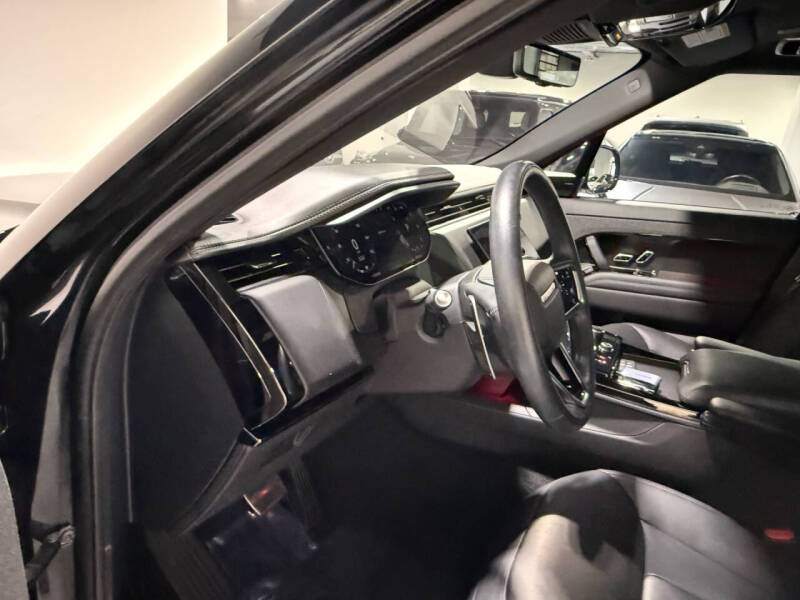 2023 Land Rover Range Rover Sport P360 SE