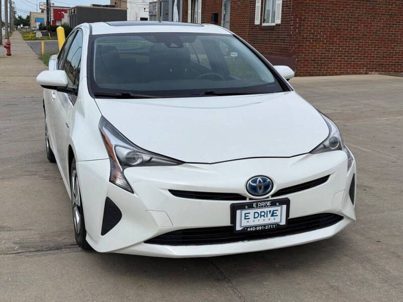 2017 Toyota Prius Three