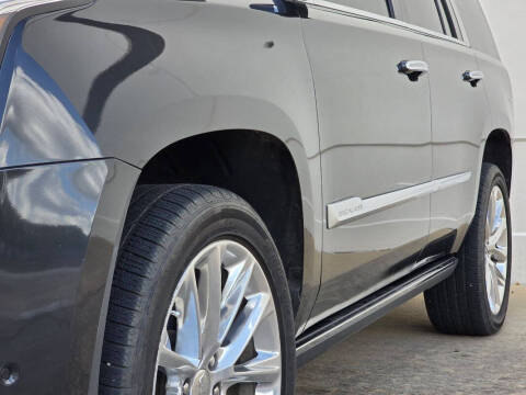 2019 Cadillac Escalade Premium Luxury