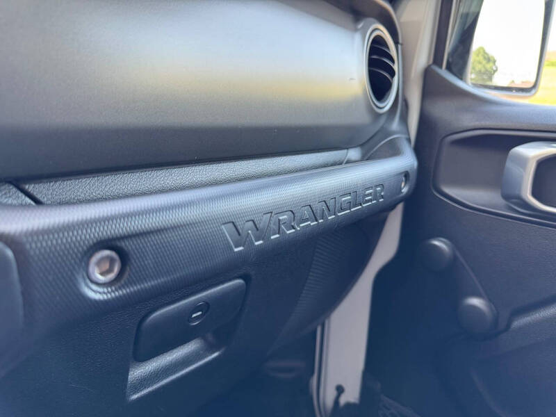 2022 Jeep Wrangler Unlimited Willys Sport