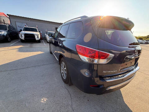 2014 Nissan Pathfinder SL
