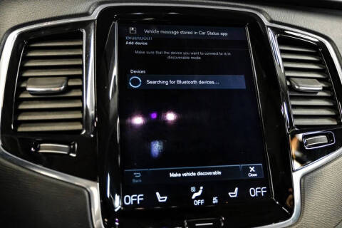 2017 Volvo XC90 T6 Momentum