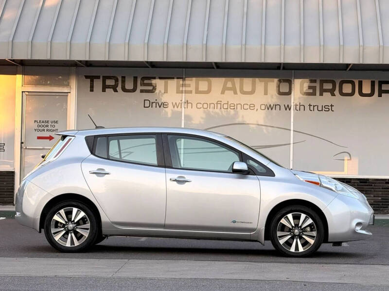 2015 Nissan LEAF