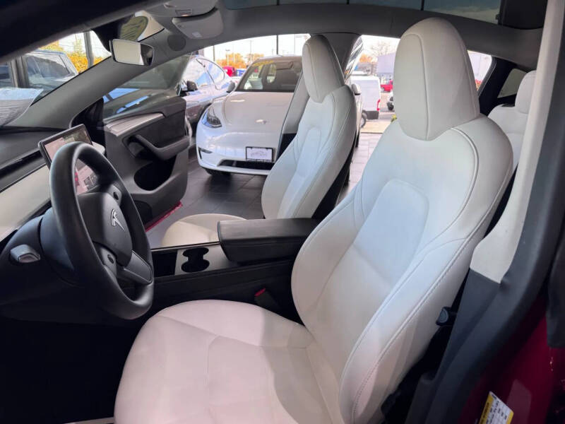 2025 Tesla Model Y Long Range