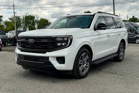 2025 Ford Expedition Active