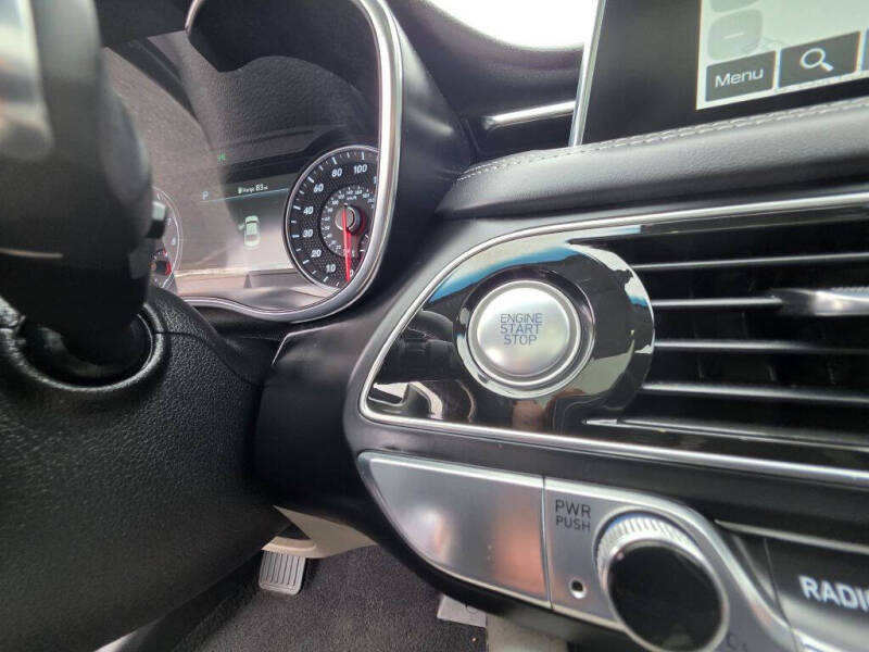 2021 Genesis G70