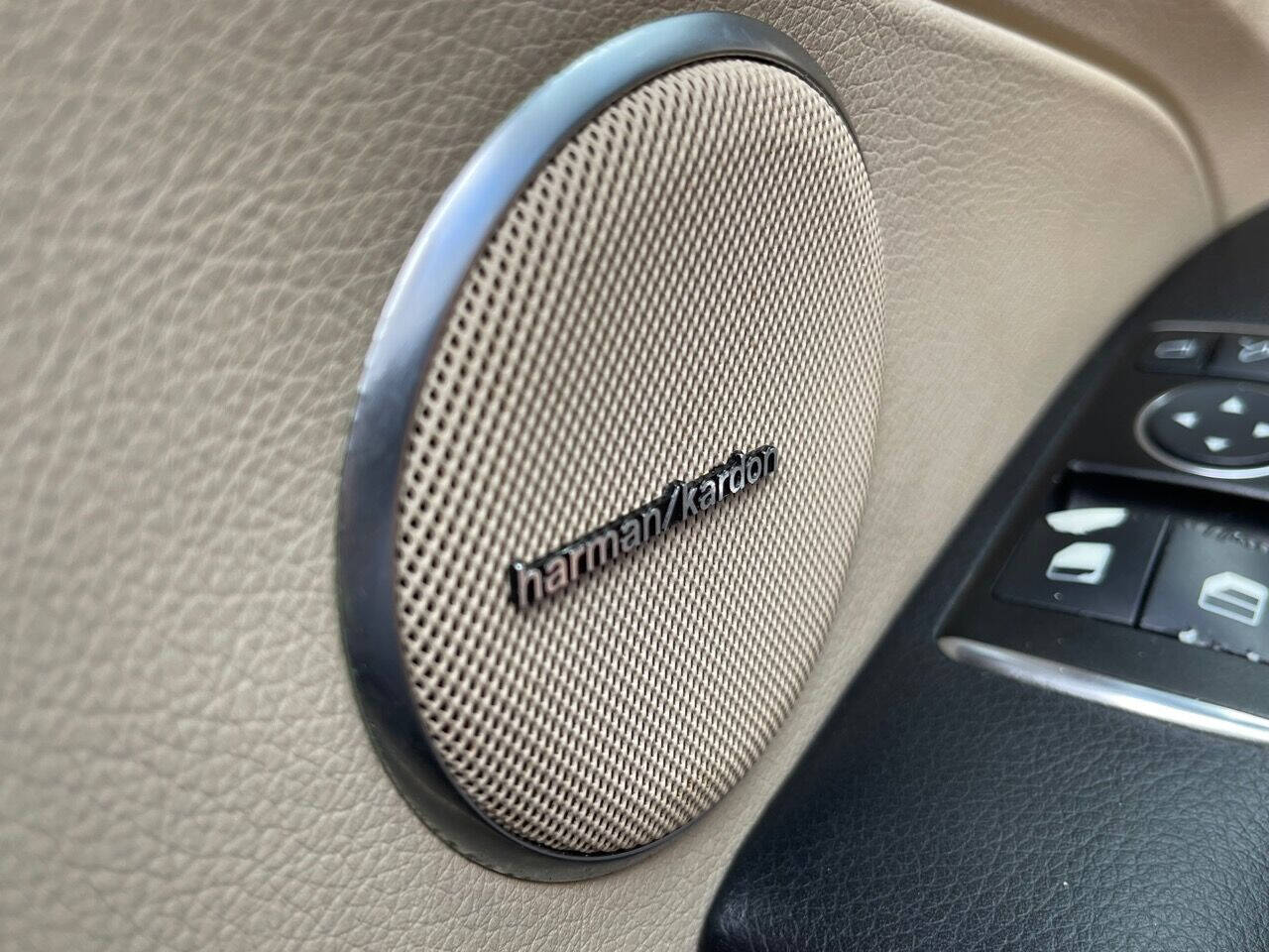 2013 Mercedes-Benz SLK  - $14,900