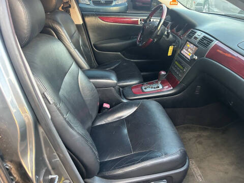 2005 Lexus ES 330