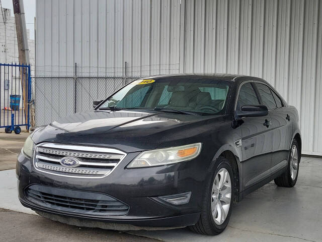 2010 Ford Taurus for sale at Fort City Motors in Fort Smith, AR