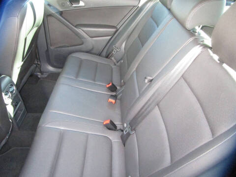 2014 Volkswagen Tiguan SE 4Motion