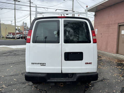 2015 GMC Savana 2500