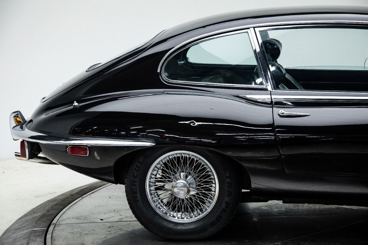 1969 Jaguar XK-Series 11