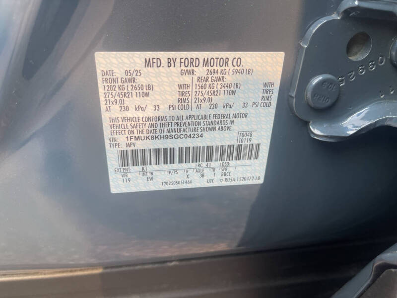 2025 Ford Explorer ST-Line