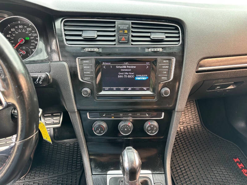 2015 Volkswagen Golf GTI S