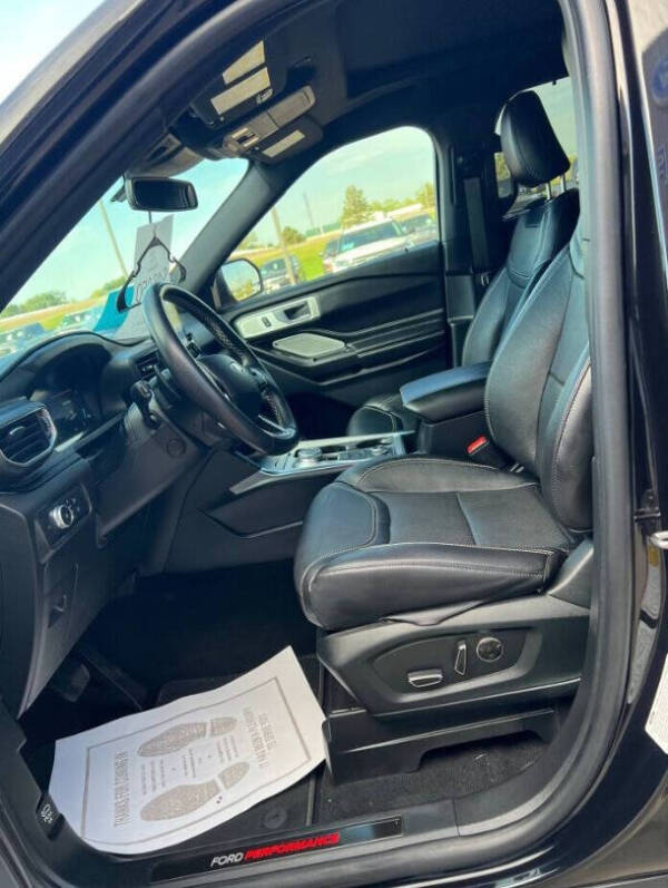 2020 Ford Explorer ST