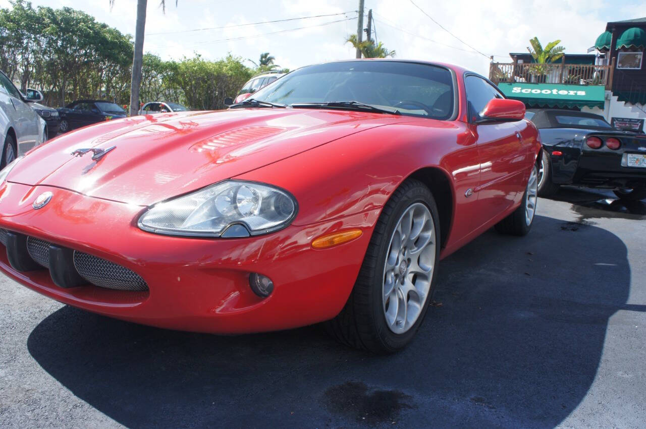 2000 Jaguar XKR 2