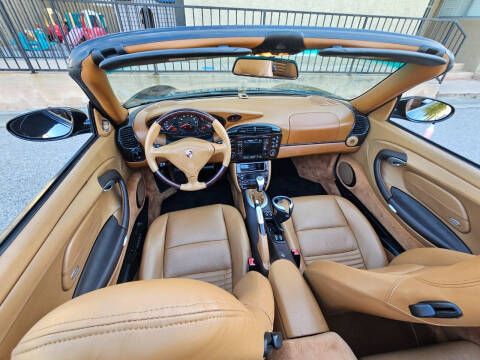 2001 Porsche 911 Carrera