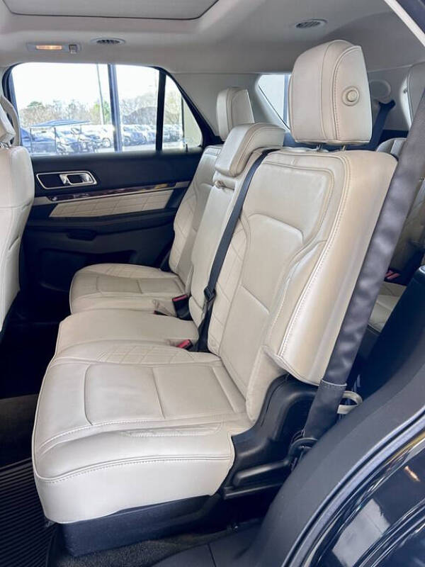 2016 Ford Explorer Platinum