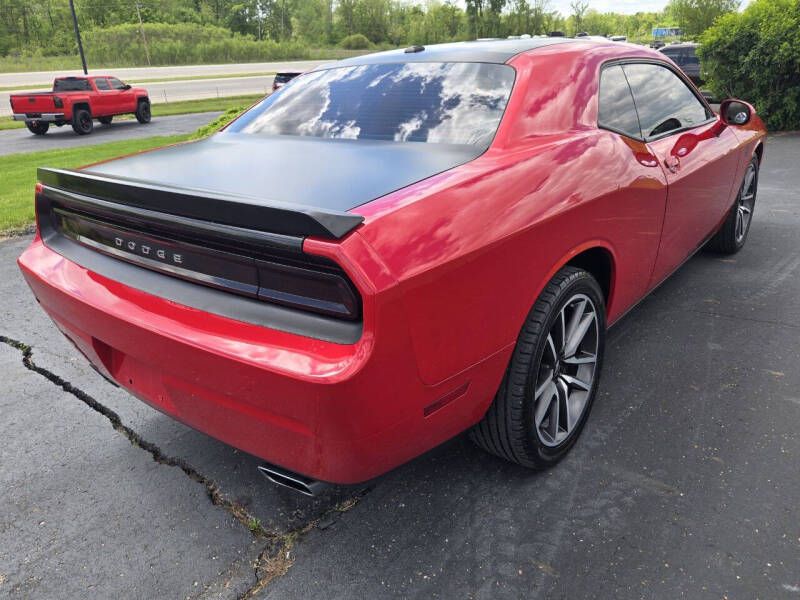 2012 Dodge Challenger R/T Plus