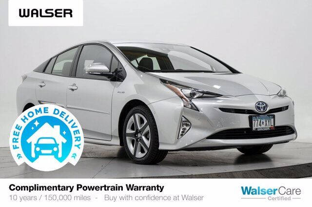 2017 Toyota Prius Four Touring