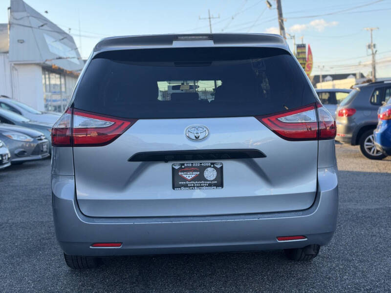 2016 Toyota Sienna L 7-Passenger