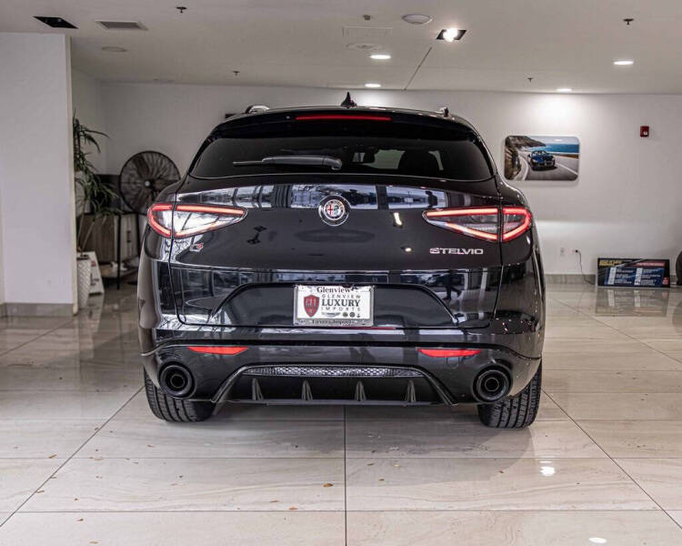 2025 Alfa Romeo Stelvio