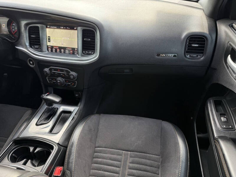 2017 Dodge Charger Daytona 392