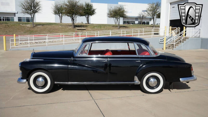 1961 Mercedes-Benz 300-Class