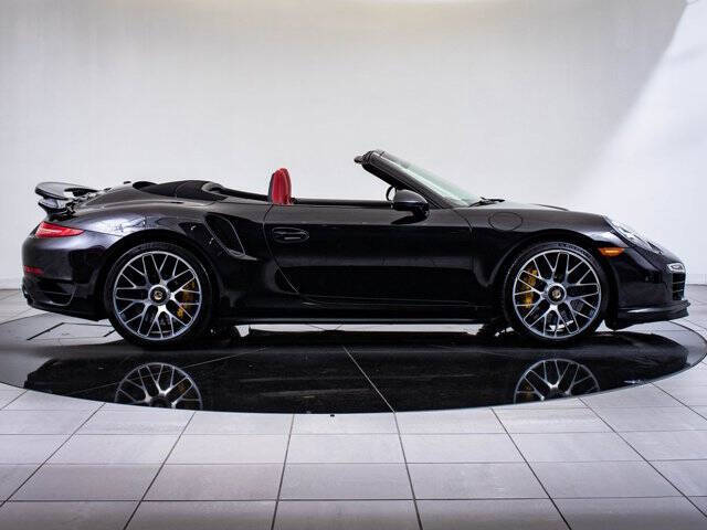 2015 Porsche 911 Turbo S