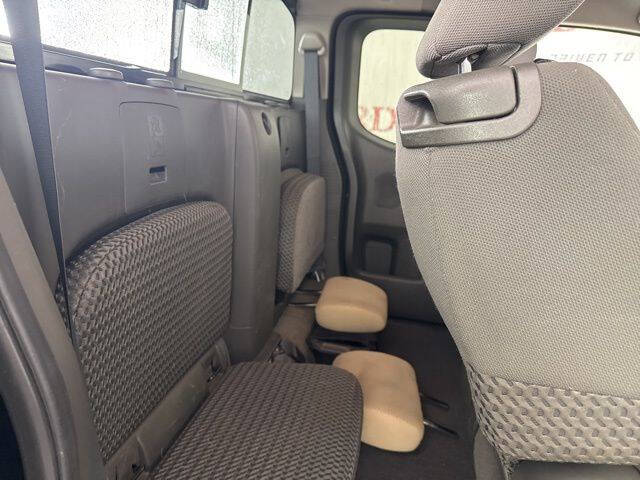 2012 Nissan Frontier SV V6