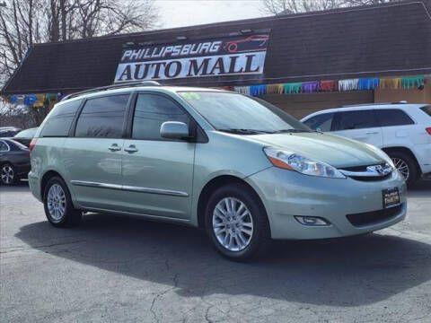 2009 Toyota Sienna for sale at Phillipsburg Auto Mall in Phillipsburg NJ