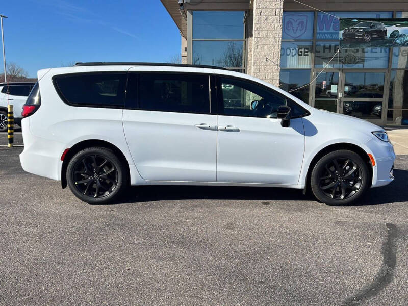 2026 Chrysler Pacifica Limited