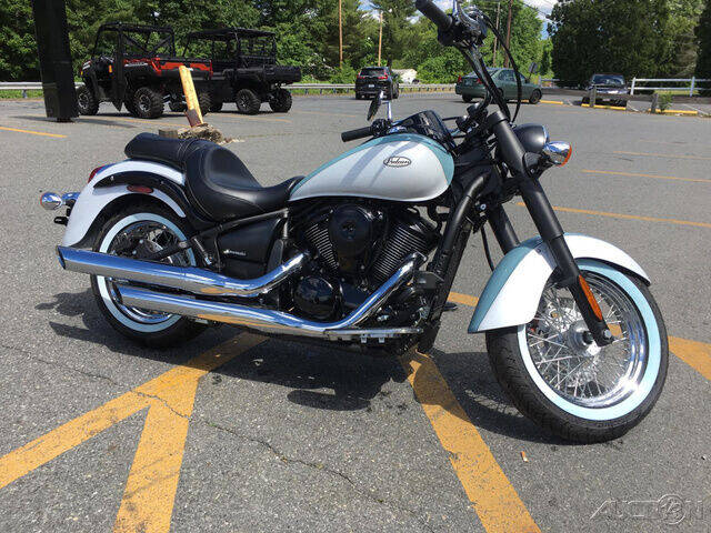 2020 Kawasaki Vulcan 900 Classic LT