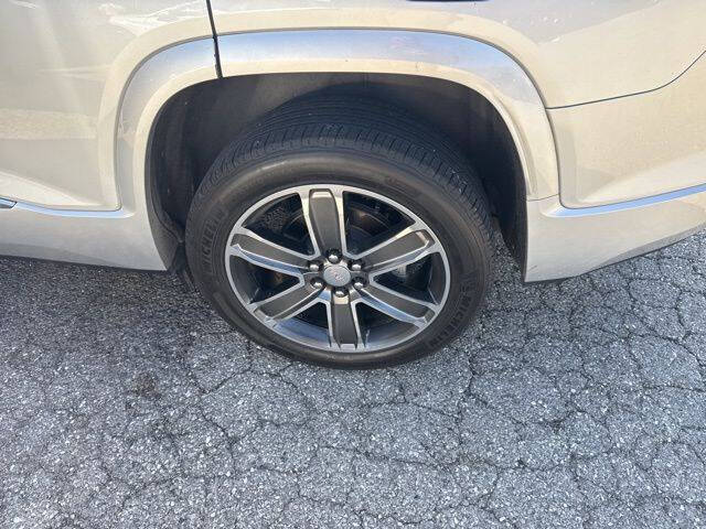 2019 GMC Acadia Denali