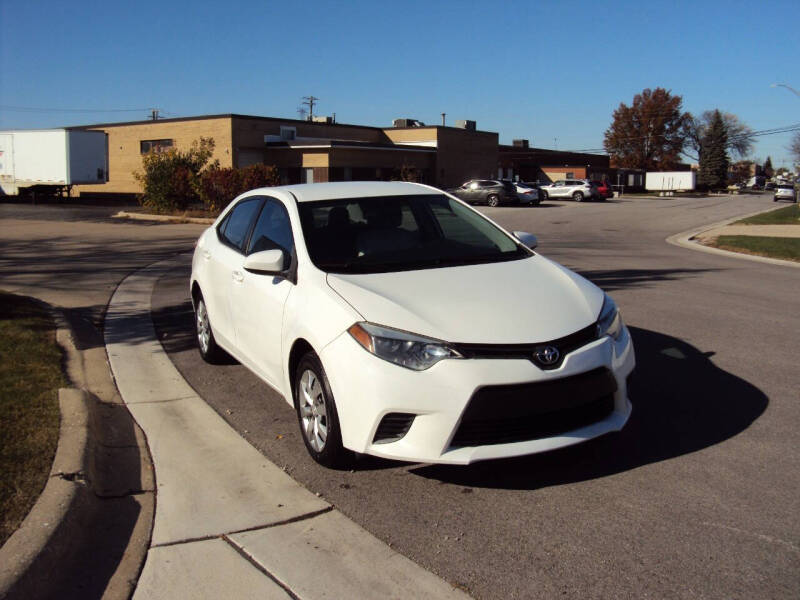 2014 Toyota Corolla null photo 2