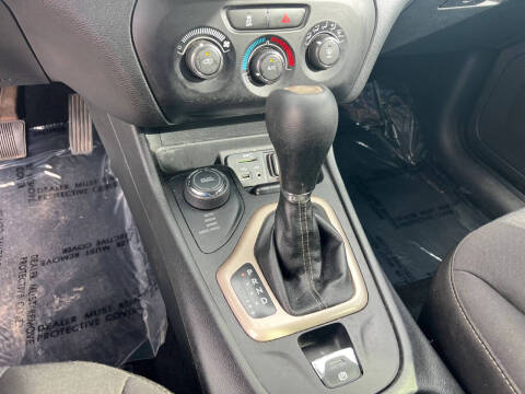 2014 Jeep Cherokee Sport