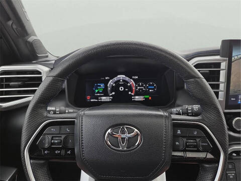 2023 Toyota Sequoia SR5