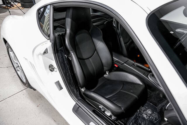 2011 Porsche Cayman S