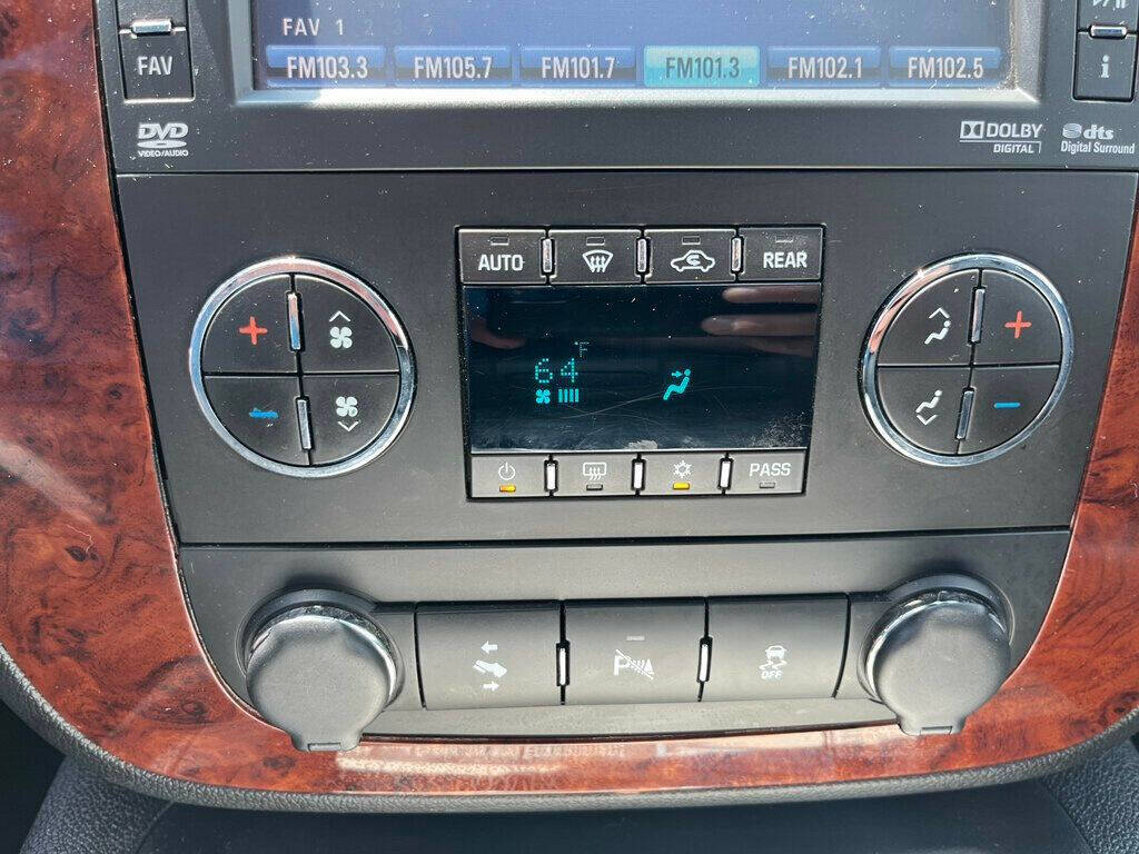 2013 Chevrolet Suburban 54