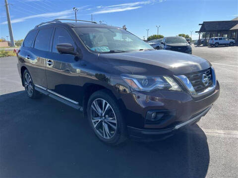 2020 Nissan Pathfinder Platinum
