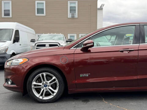 2016 Ford Fusion Energi Titanium