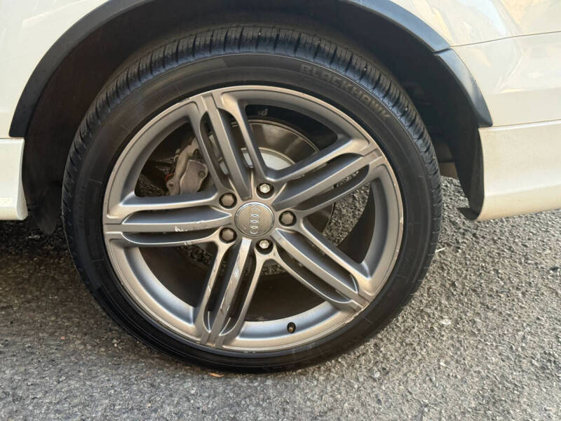 2015 Audi Q7 3.0T quattro S line Prestige