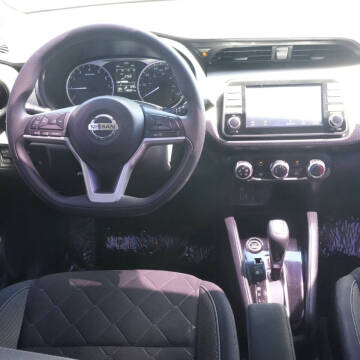 2020 Nissan Kicks S