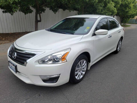 2013 Nissan Altima for sale at Boktor Motors in North Hollywood CA