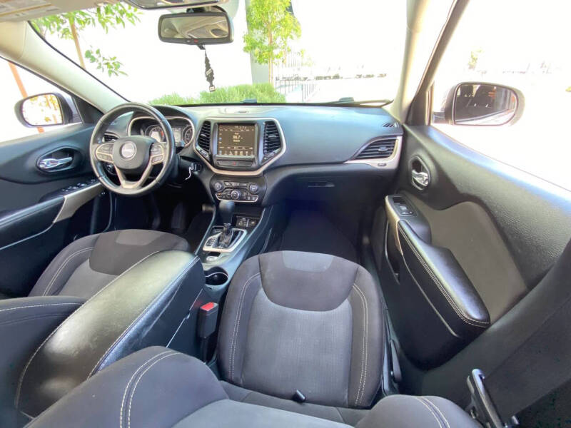 2017 Jeep Cherokee Latitude