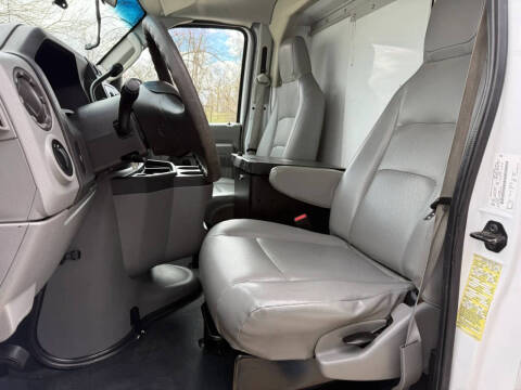 2012 Ford E-Series